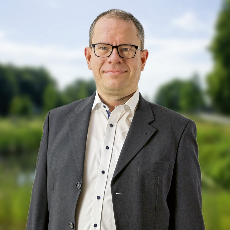  Steffen Strnke